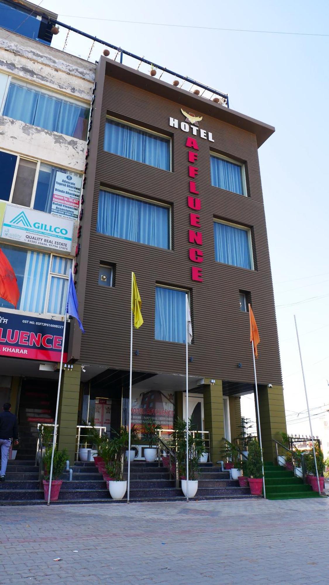 Affluence Hotel Kharar Exterior foto